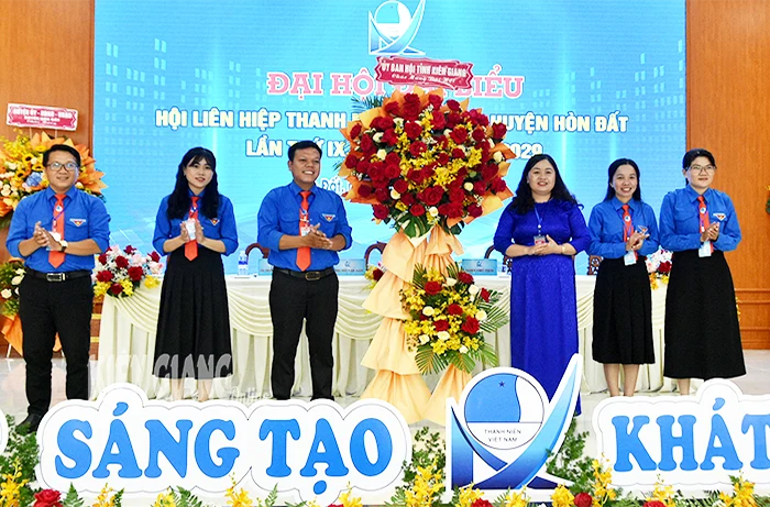 Đại hội đại biểu Hội Liên hiệp Thanh niên Việt Nam huyện Hòn Đất lần thứ IX